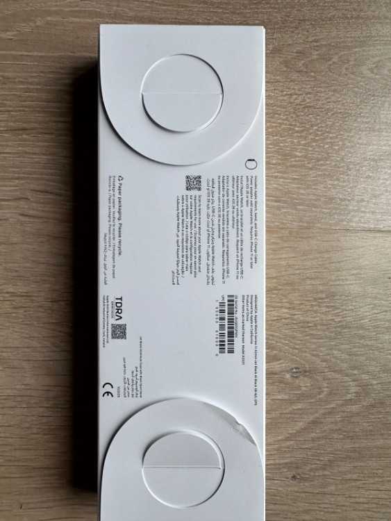 Apple Watch Series 11 - 42mm Jet Black